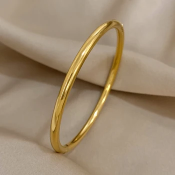 DODOHAO קלאסית פשוטה קסם אופנתי צבע זהב נירוסטה צמידים צמידים לנשים מינימליסטי 18K מצופה זהב אופנה מתנה